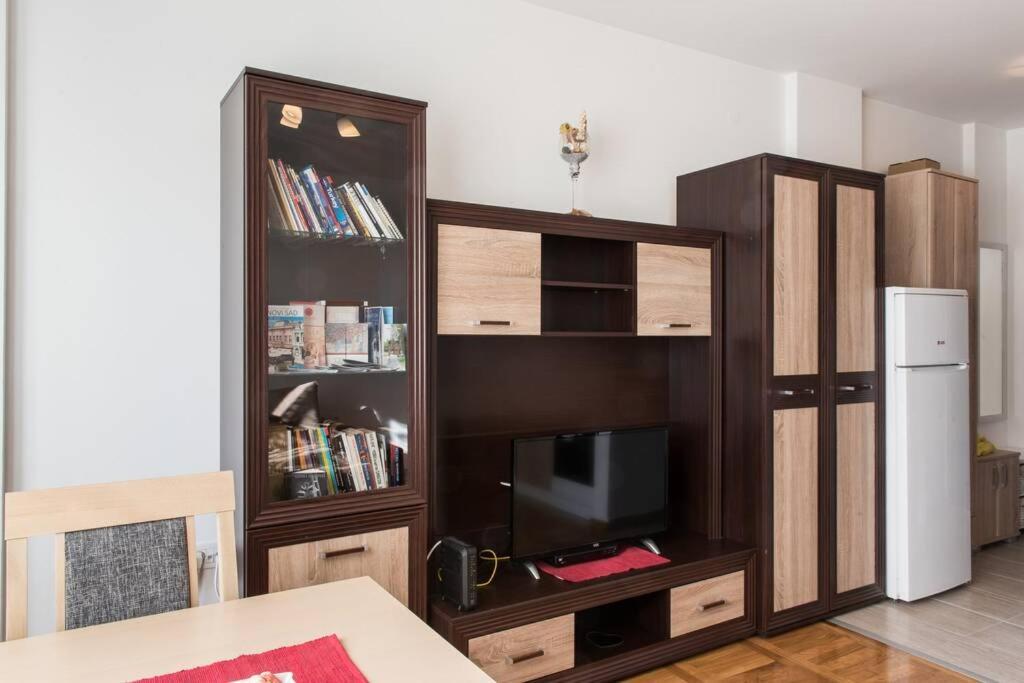 Apartman Bulevar ノヴィ・サド エクステリア 写真